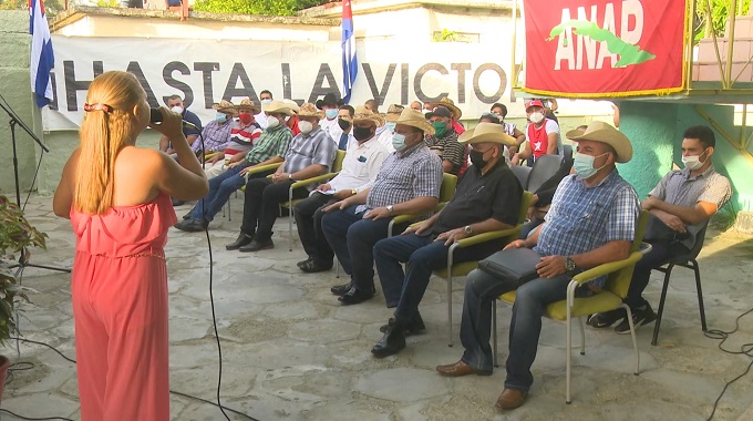 Reafirman campesinos tuneros respaldo a la Revolución