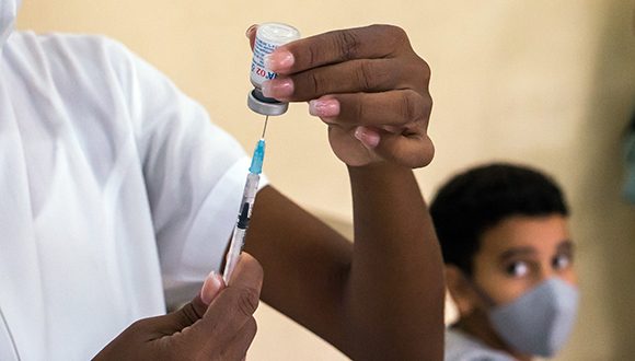 Más de un millón de niños cubanos han recibido el esquema completo de vacunación contra la covid-19