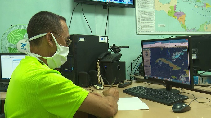 Alertan especialistas sobre la necesaria preparación ante la temporada ciclónica