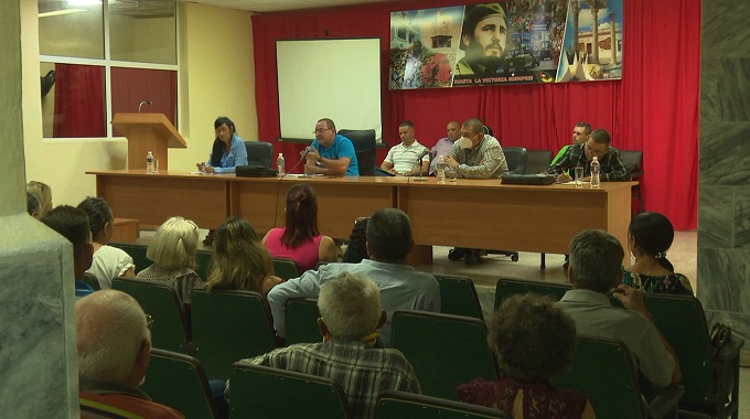 Realizan Pleno Provincial de los CDR en Las Tunas