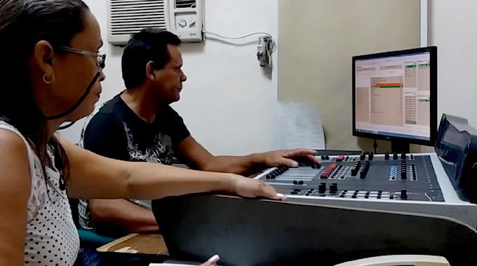 La novia sonora del Guacanayabo saluda el aniversario de la Radio Cubana