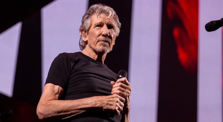 Roger Waters lidera una protesta en EE.UU. contra la extradición de Julian Assange