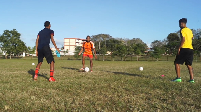 Se prepara  equipo tunero de fútbol para el torneo clausura
