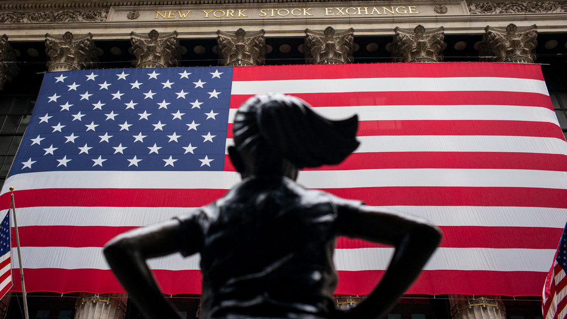 La economía de EE.UU. entrará en una «auténtica recesión» en primavera, estima Fitch