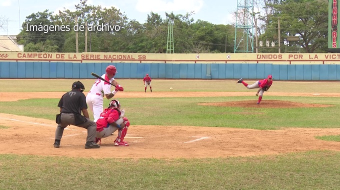 Denis Peña en la preselección cubana de la Copa del Caribe de Béisbol