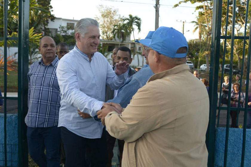 Continúa Díaz-Canel recorrido por lugares de interés en La Habana