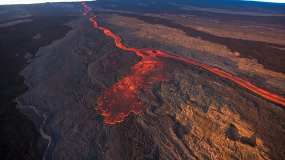 Descartan por ahora peligro para Cuba por emisión de dióxido de azufre tras erupción de volcán hawaiano