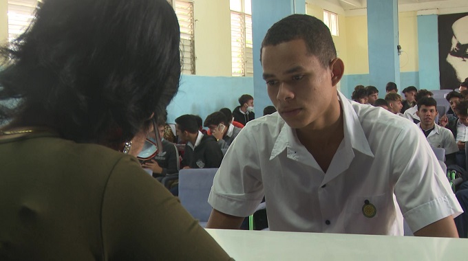 Realizan en Las Tunas inscripción de jóvenes en el registro militar