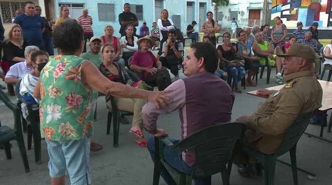 Candidatos a diputados al Parlamento cubano continúan intercambios con el pueblo de Las Tunas