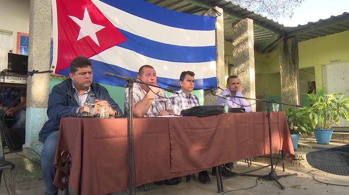Promueven intercambios con autoridades electorales en Las Tunas previo a las elecciones nacionales