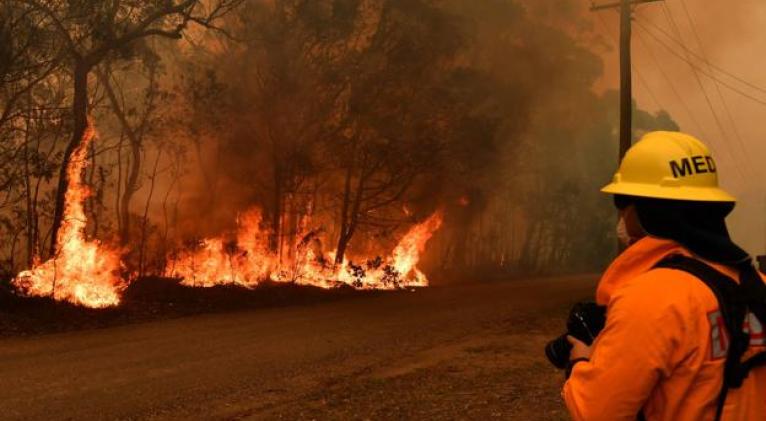 Las partículas de humo de los incendios pueden erosionar la capa de ozono