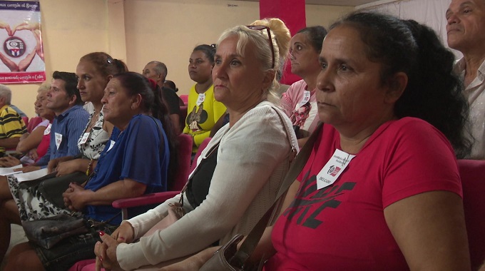Comienzan por Majibacoa asambleas 10mo. Congreso de los CDR en Las Tunas