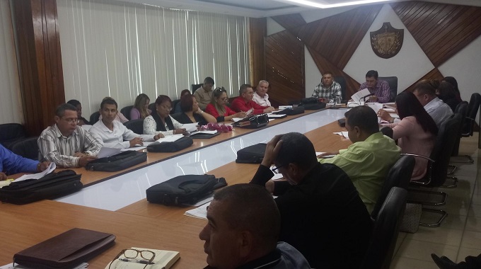 Analizan tema de actualidad en Consejo de Gobierno de Las Tunas