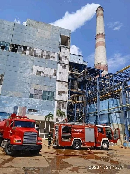 Reportan incendio en termoeléctrica de Santa Cruz del Norte