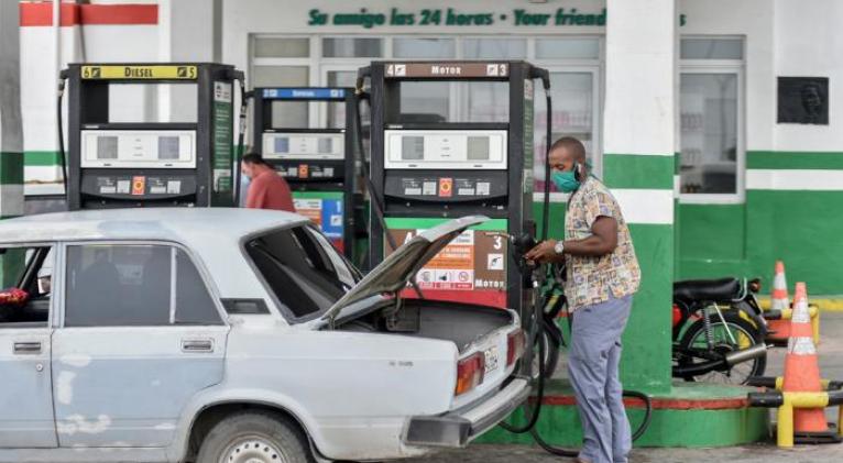 Informan sobre reorganización de venta de combustible en La Habana