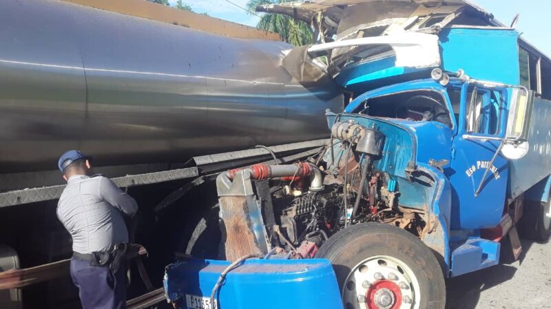 Reciben atención médica víctimas en accidente masivo en Mayabeque