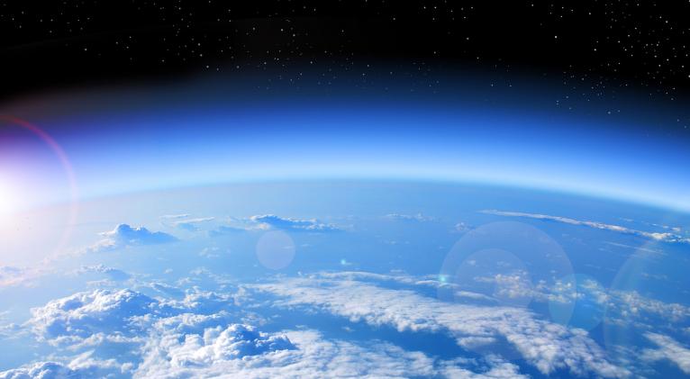 Afirman expertos recuperación de la capa de ozono