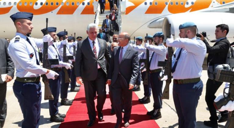 Presidente de Cuba llega a Portugal