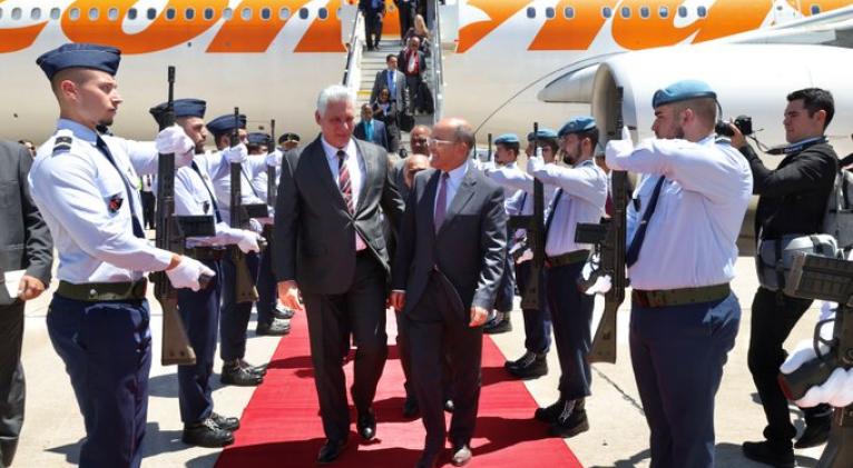 Presidente de Cuba llega a Portugal