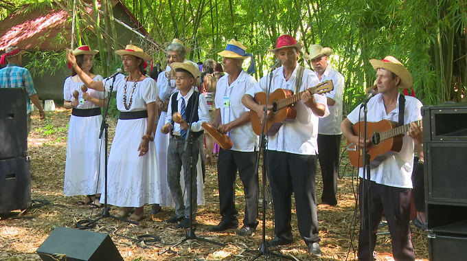 Impulsan intercambios culturales en #LasTunas como parte de la Jornada Cucalambeana