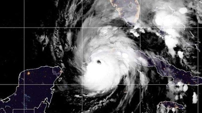 Confirman moderada presencia de huracán en el mar Caribe