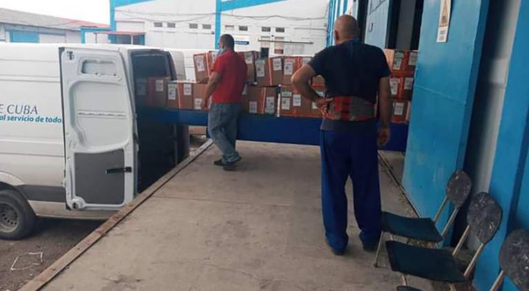 Bloqueo estadounidense limita giros postales y paquetería a Cuba