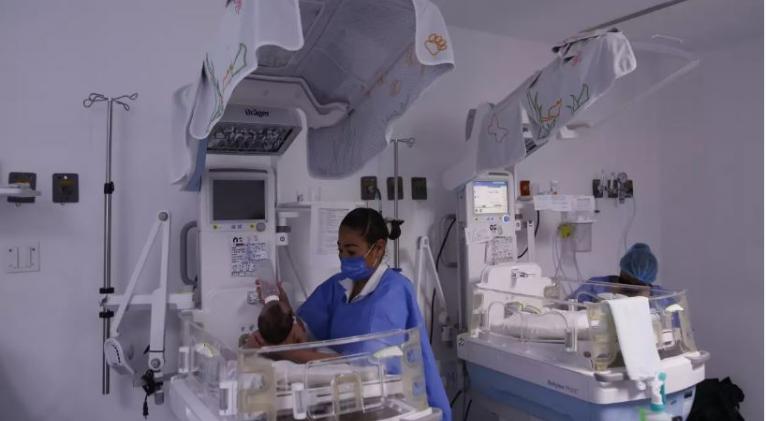 Científicos mexicanos crean leche materna en polvo para alimentar a bebés vulnerables