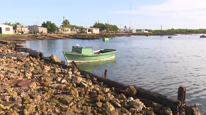 Abogan por mitigar los efectos del cambio climático en el Puerto de Manatí