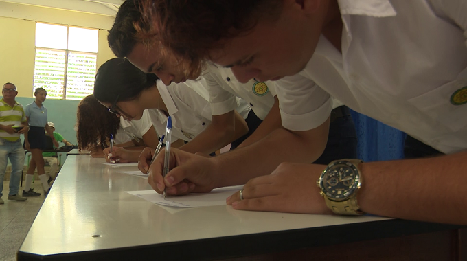 Ingresan jóvenes de Las Tunas a la Federación de Estudiantes de la Enseñanza Media