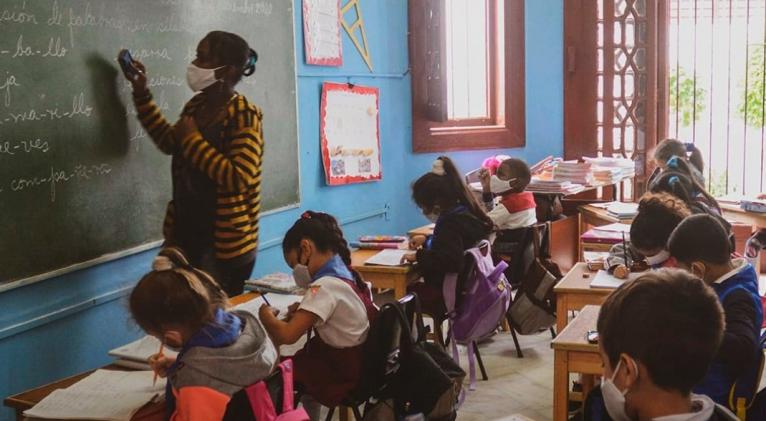 Saludan desde Cuba Día Mundial de los Docentes