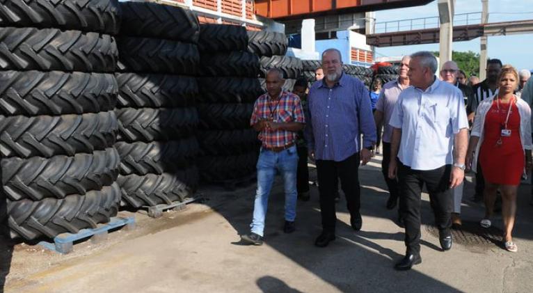 Define Marrero Cruz prioridades de visita gubernamental a Granma