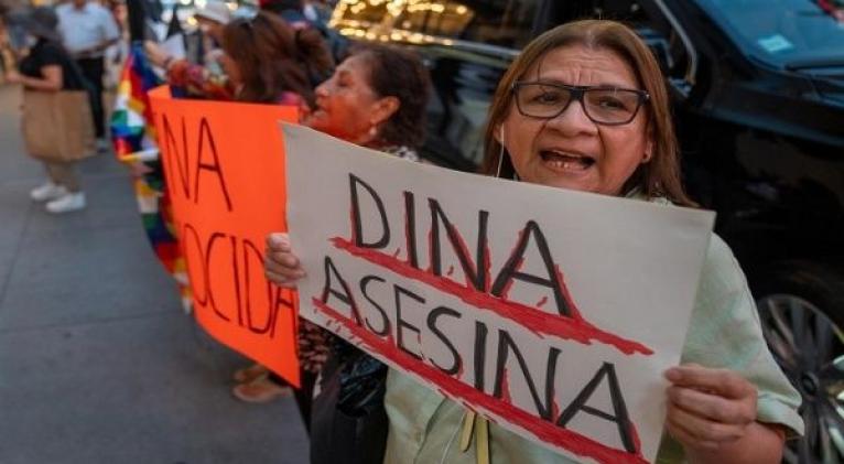 Fiscalía peruana extiende investigación a Boluarte por represión