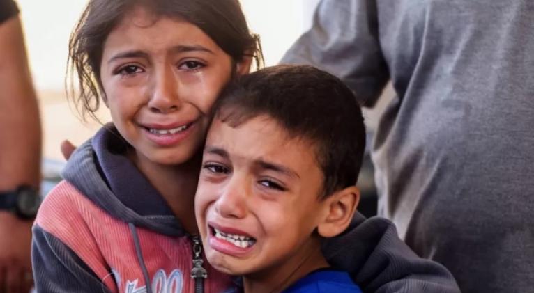 Niños palestinos: el espanto de no ver el próximo día