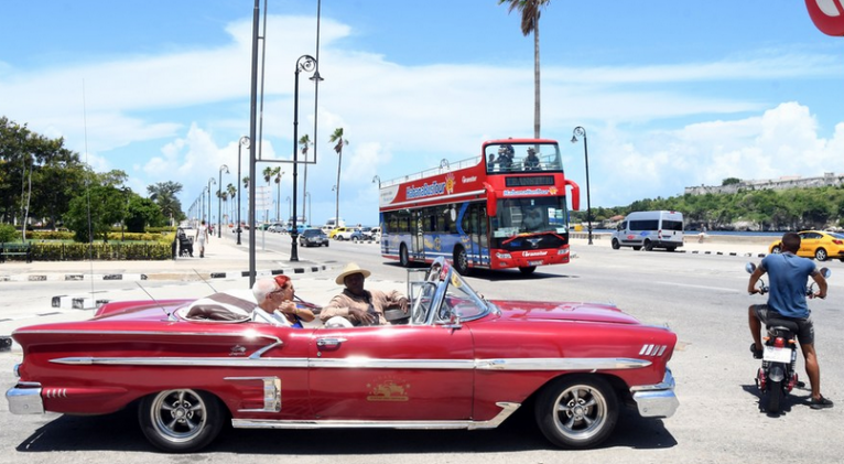 Cuba en temporada de alza turística de tiempos difíciles
