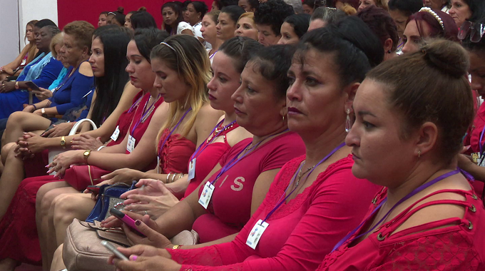 Realizan Asamblea Provincial XI Congreso de la FMC en #LasTunas