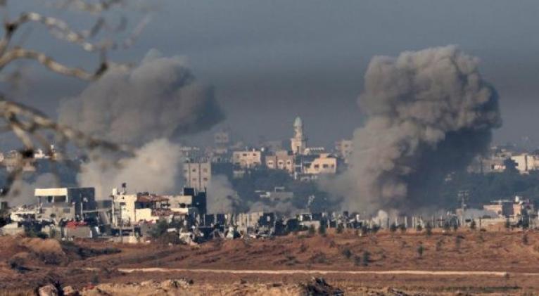 Asedio israelí contra Gaza deja unos 350 palestinos asesinados