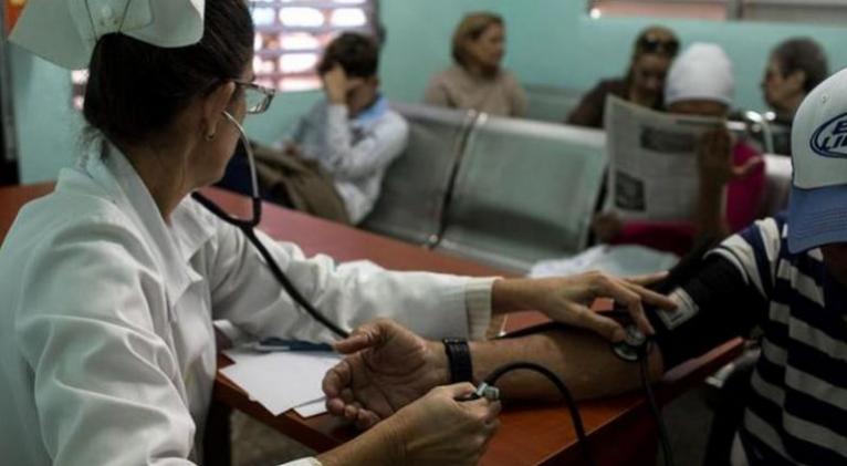 Cuba ratifica prioridad presupuestaria a Salud Pública y Educación