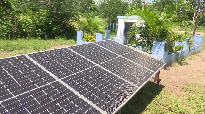 Avanza en Las Tunas instalación de paneles solares para mejorar abasto de agua