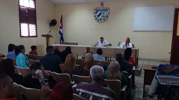 Debates sobre el desarrollo local matizan Asamblea Municipal del Poder Popular en Puerto Padre