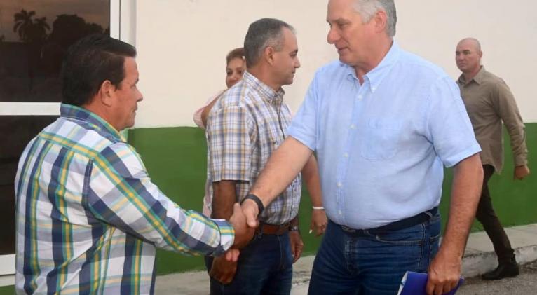 Continúa Presidente cubano recorridos de trabajo en Mayabeque