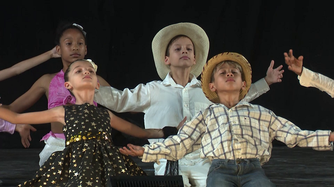 Celebraron en Las Tunas Concurso Provincial de Danza "Espacio y movimiento"