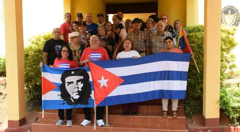Puentes de Amor entrega donativos en provincias orientales de Cuba