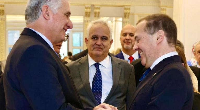 Cuba y Rusia amplían cooperación política