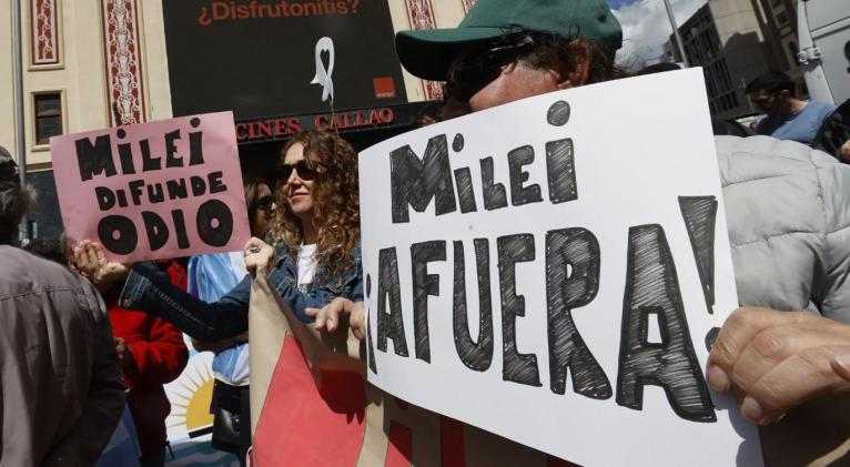 Organizaciones en Alemania convocan el "mes anti-Milei" en protesta por su visita en junio