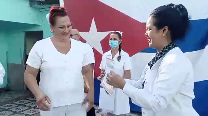 Celebran en Día Mundial de la Enfermería en el mnicipio de Colombia