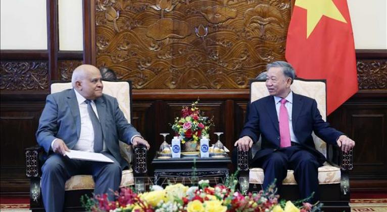 Ratifica Vietnam importancia de especial relación con Cuba