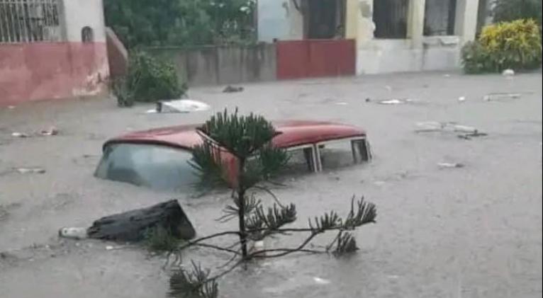 Exhortan a mantener la disciplina ante inundaciones en la capital