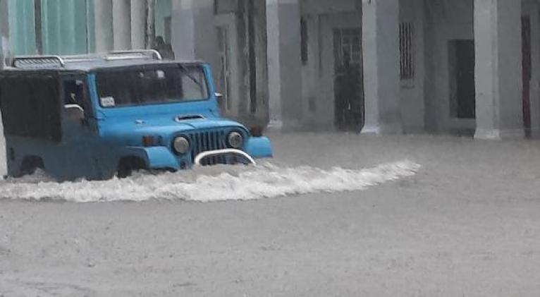 Chubascos y tormentas eléctricas en gran parte del país
