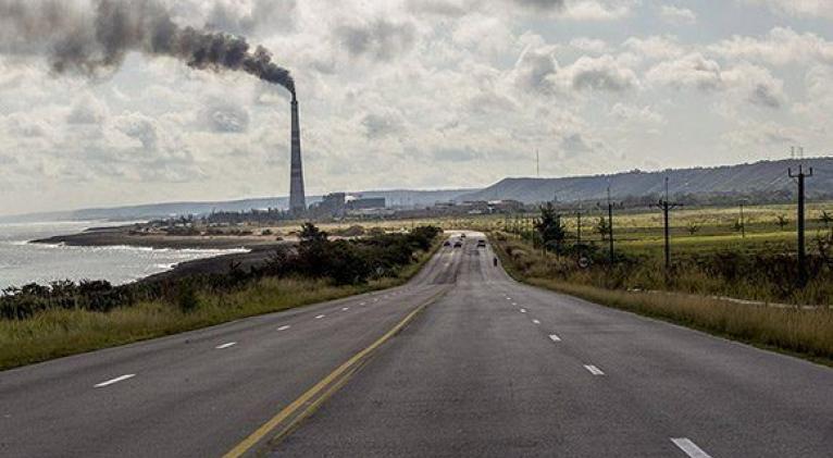 Continúan trabajos de mantenimiento en termoeléctricas