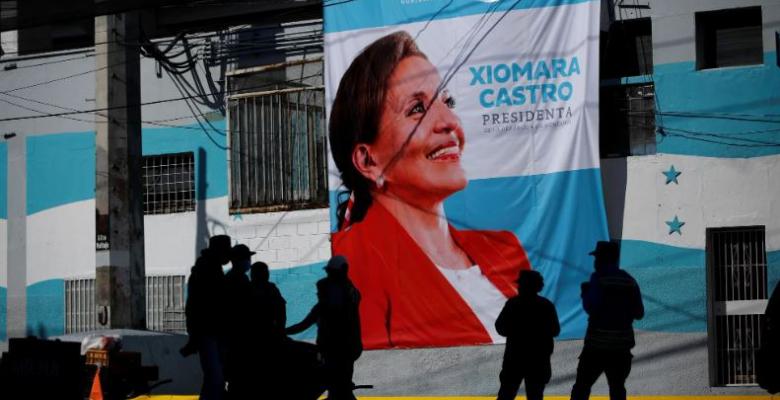 Xiomara: combate en dos bandos